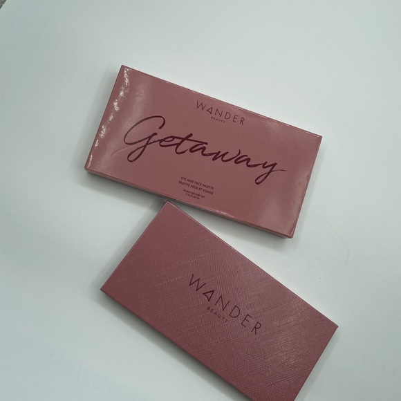 Getaway Eye & Face Palette - Picture 2 of 2